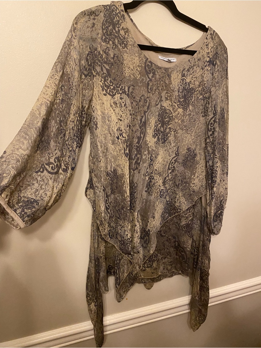 Tempo Paris Sheer Paisley Layered Tunic in Beige and Gray